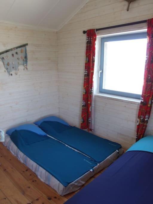 Holiday home De Douanier En Baie Du Mont Saint Michel Insolite Courtils