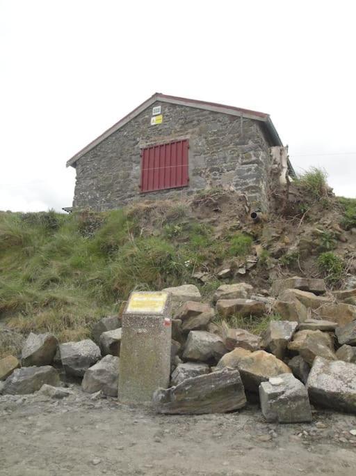 Holiday home De Douanier En Baie Du Mont Saint Michel Insolite *